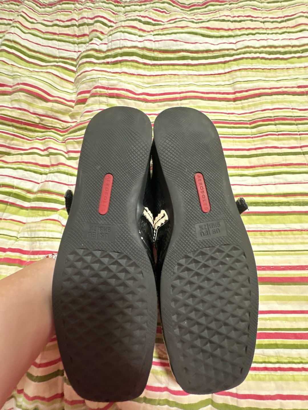 Aerosoles Mary Jane Flats Size 9.5Black Patent Leather 3