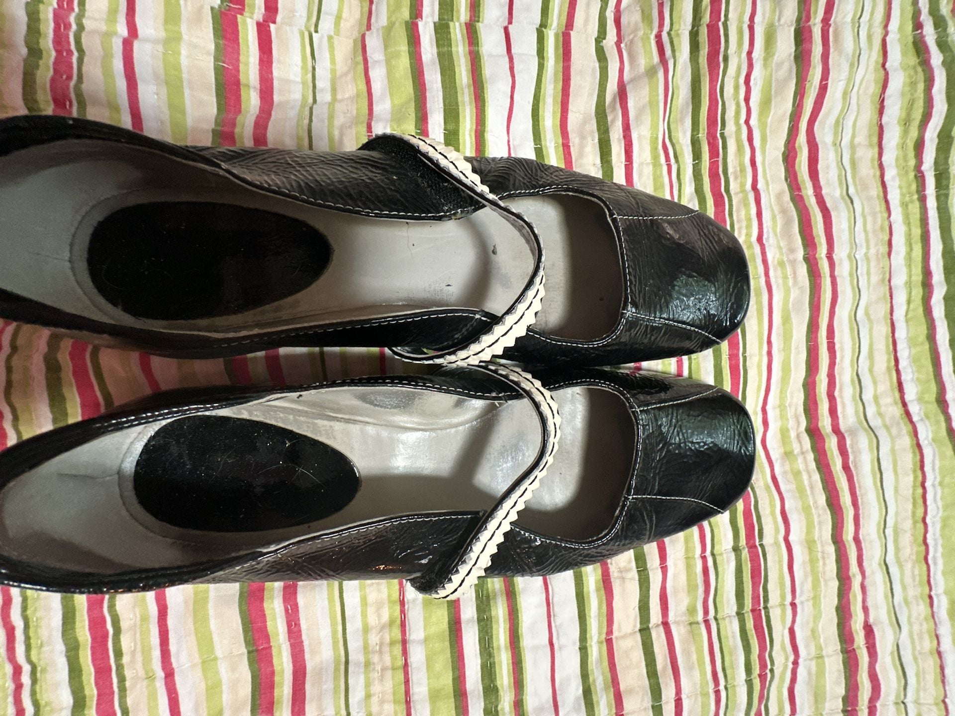 Aerosoles Mary Jane Flats Size 9.5Black Patent Leather 8