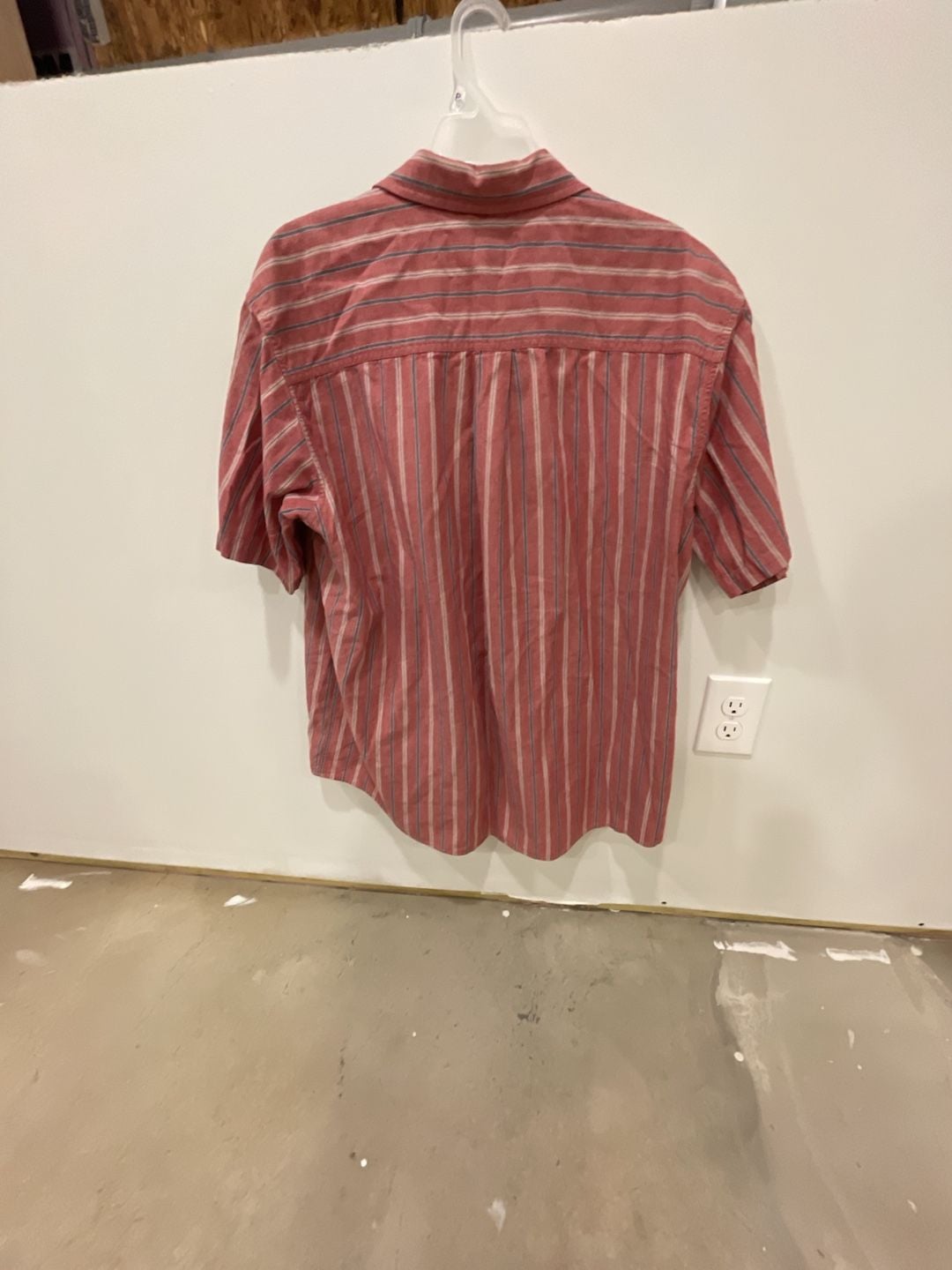 LL Bean Short Sleeve Button Down Shirt Size L-Reg Pink Striped Cotton 5