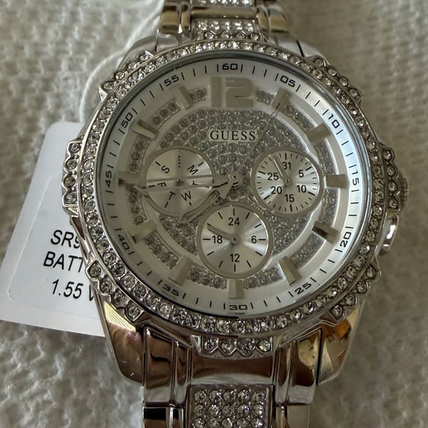 Guess W0286L1 Stainless Steel Crystal Pave Multi-Function Watch Silver