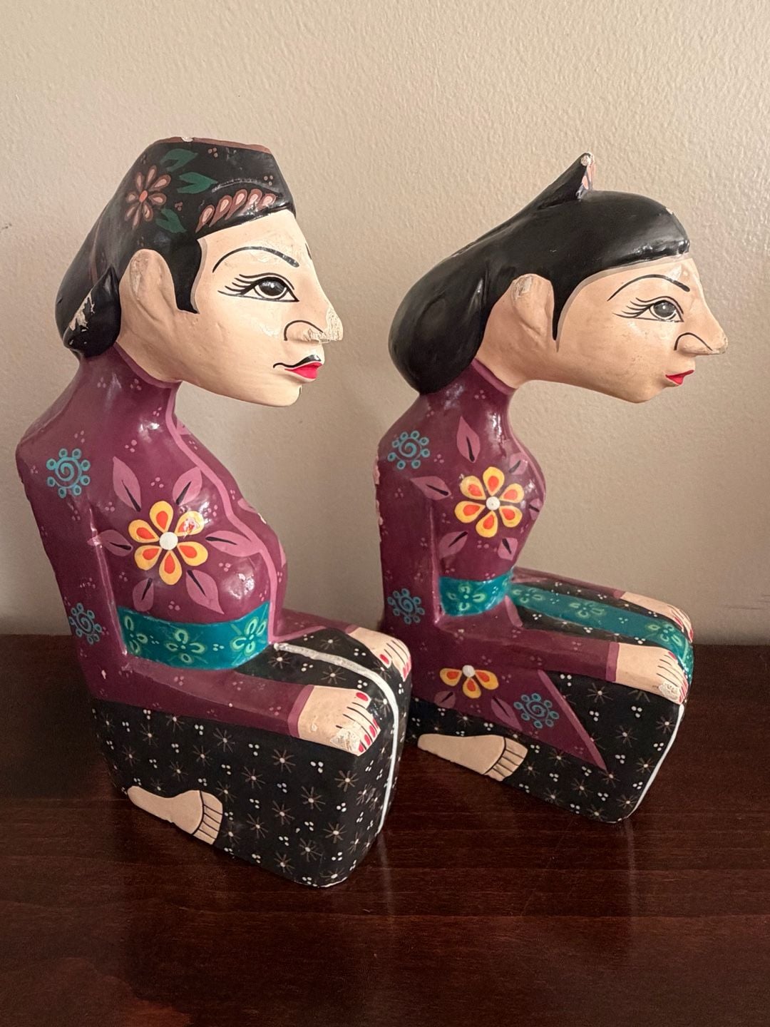 Handmade Javanese Wooden Loro Blonyo Wedding Statues Pair Hand Painted Folk Art 8