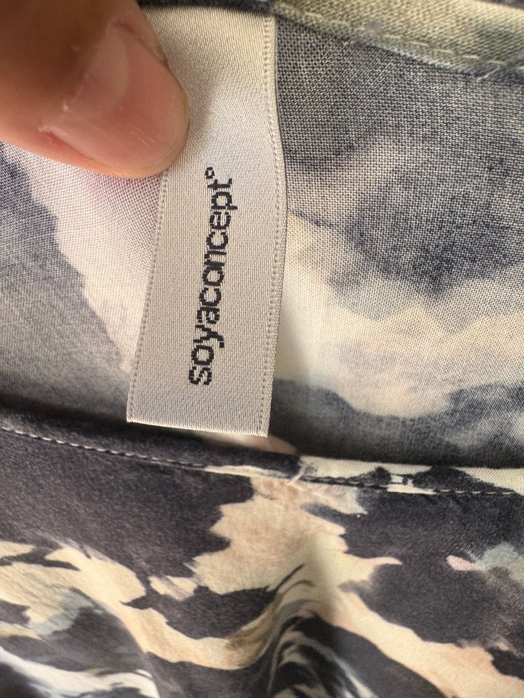 Soyaconcept Abstract Print Short Sleeve Top Viscose Blue 5