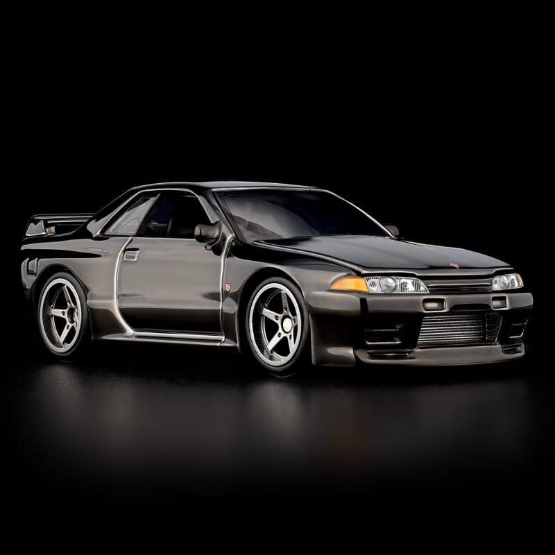 2026 Hot Wheels RLC Nissan Skyline GT-R R32 (BNR32) Black Mattel (in hand) 6
