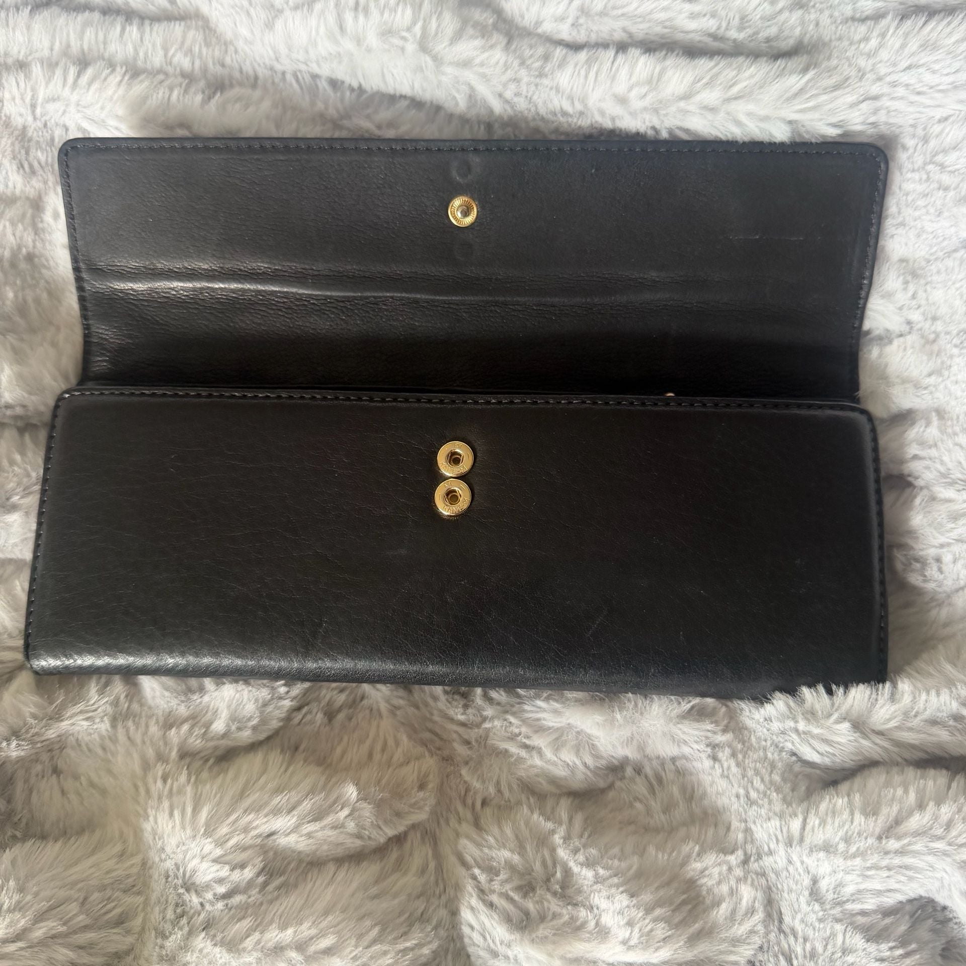 Vintage Juicy Couture Black Leather Wallet with Gold Logo and Heart J 5