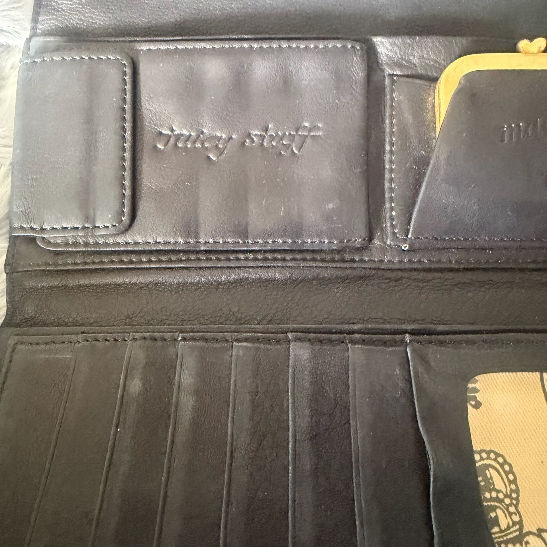 Vintage Juicy Couture Black Leather Wallet with Gold Logo and Heart J 9