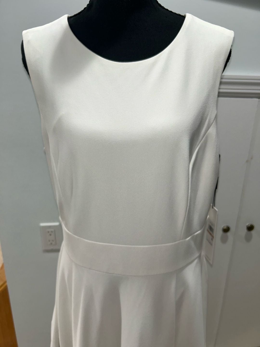 Calvin Klein Embroidered Fit and Flare Dress Size 12 White Gray Floral Hem 9