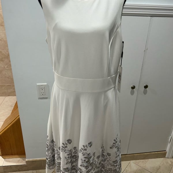 Calvin Klein Embroidered Fit and Flare Dress Size 12 White Gray Floral Hem
