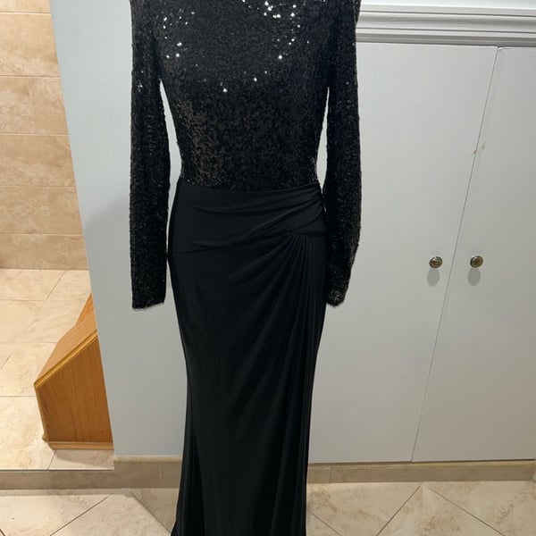 Lauren Ralph Lauren Sequin Long Sleeve Gown Size 4 Black