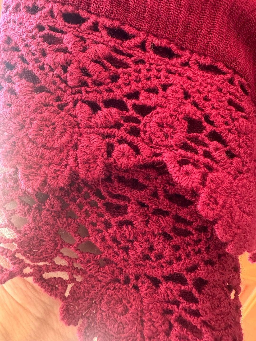 Angie Open Cardigan Size M Red Viscose Crochet Lace Trim Boho Shrug 3