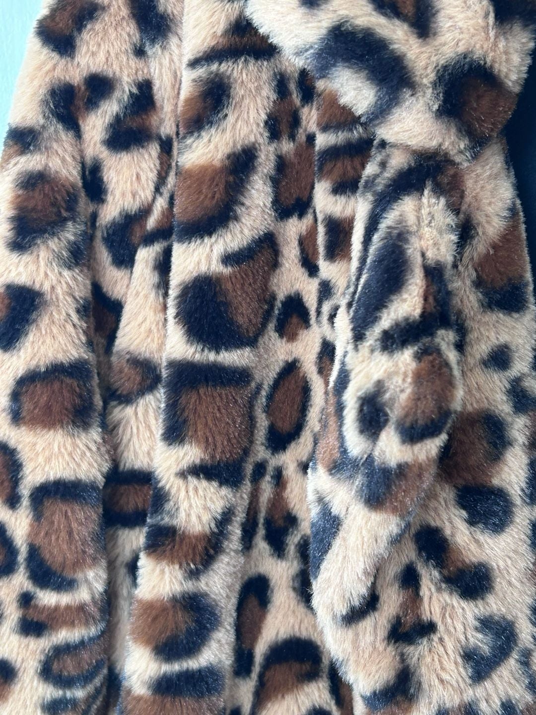 Love Tree Leopard Faux Fur Coat Size Small 4