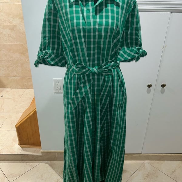 Calvin Klein Plaid Shirt Dress Size 14 Green White Midi Belted