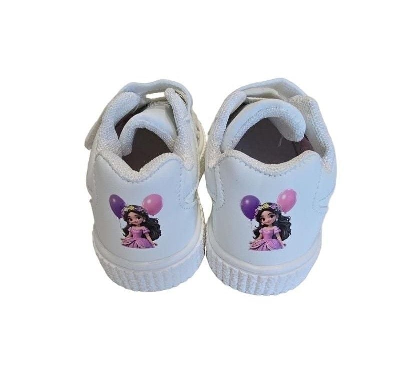 Kids Sneakers Size 9.5 toddler White 2