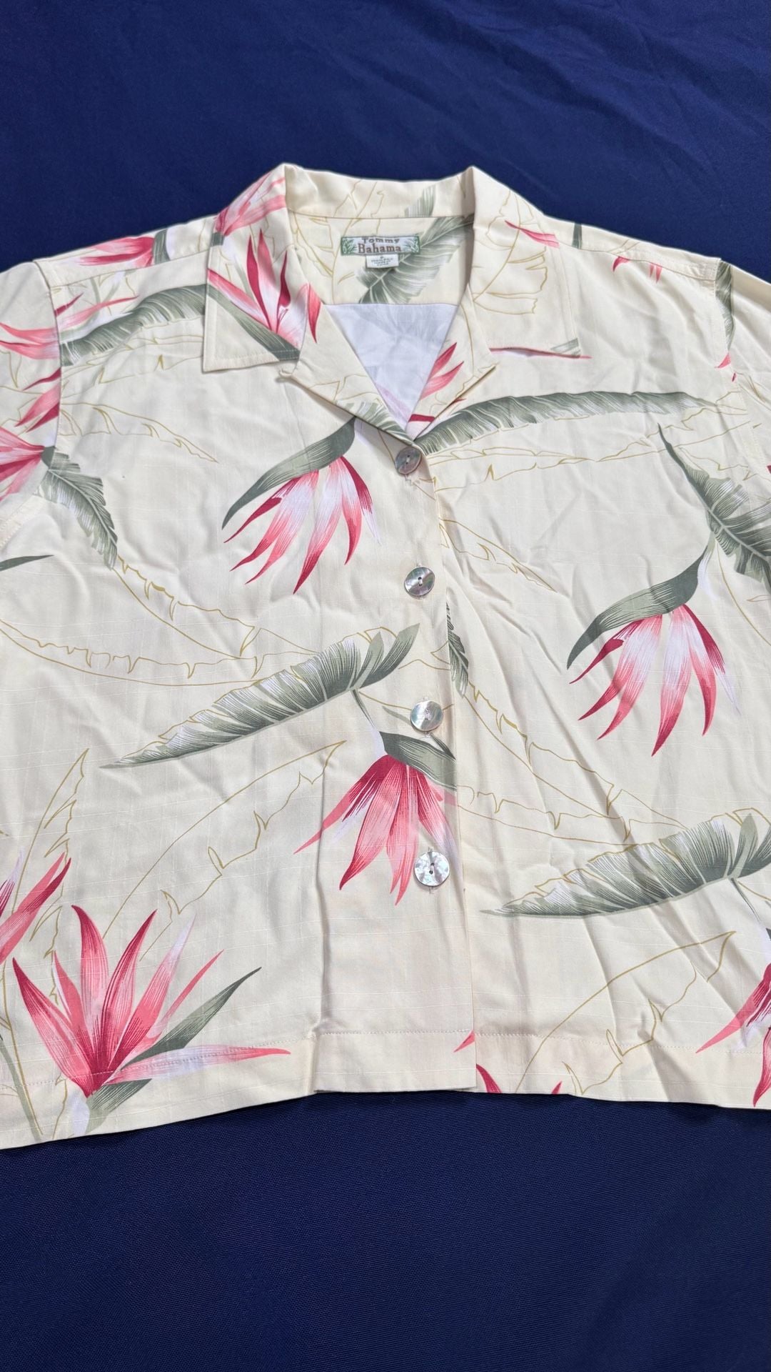 Tommy Bahama 100% Silk Bird of Paradise Floral Camp Shirt Women’s S 10