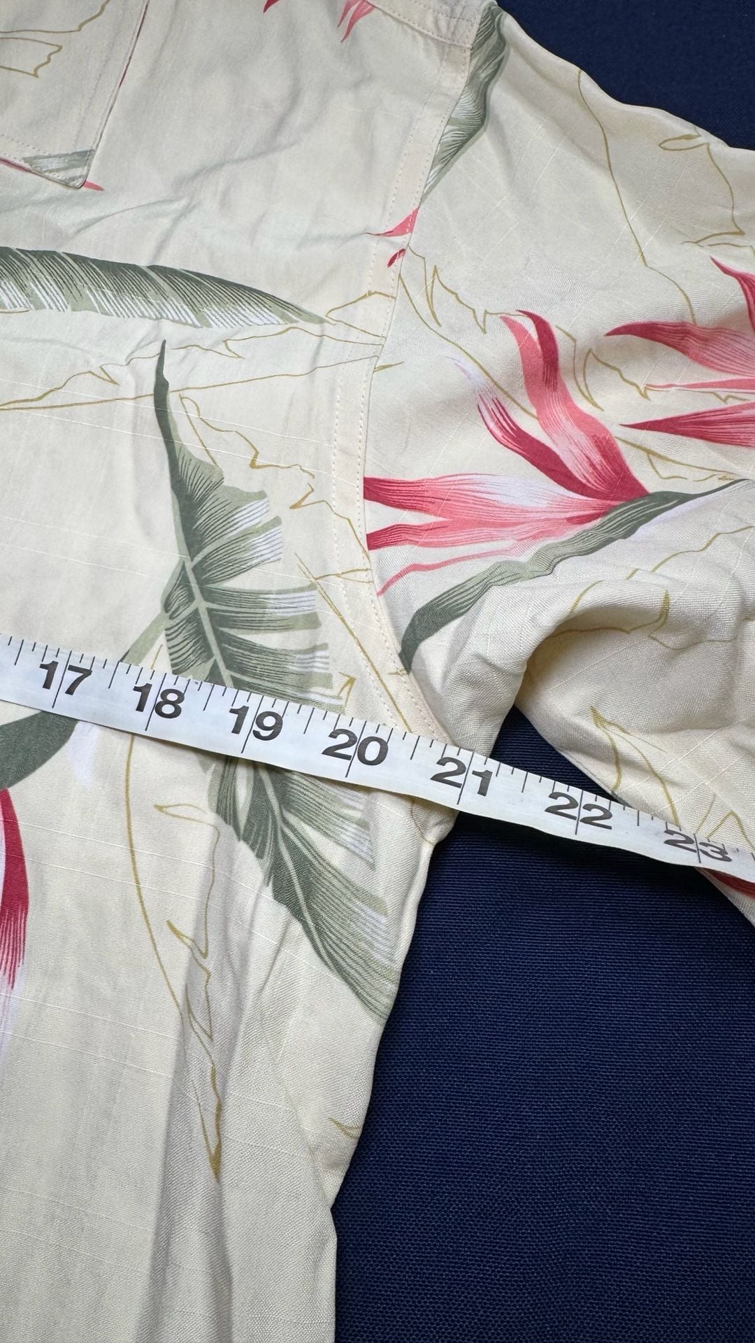 Tommy Bahama 100% Silk Bird of Paradise Floral Camp Shirt Women’s S 9