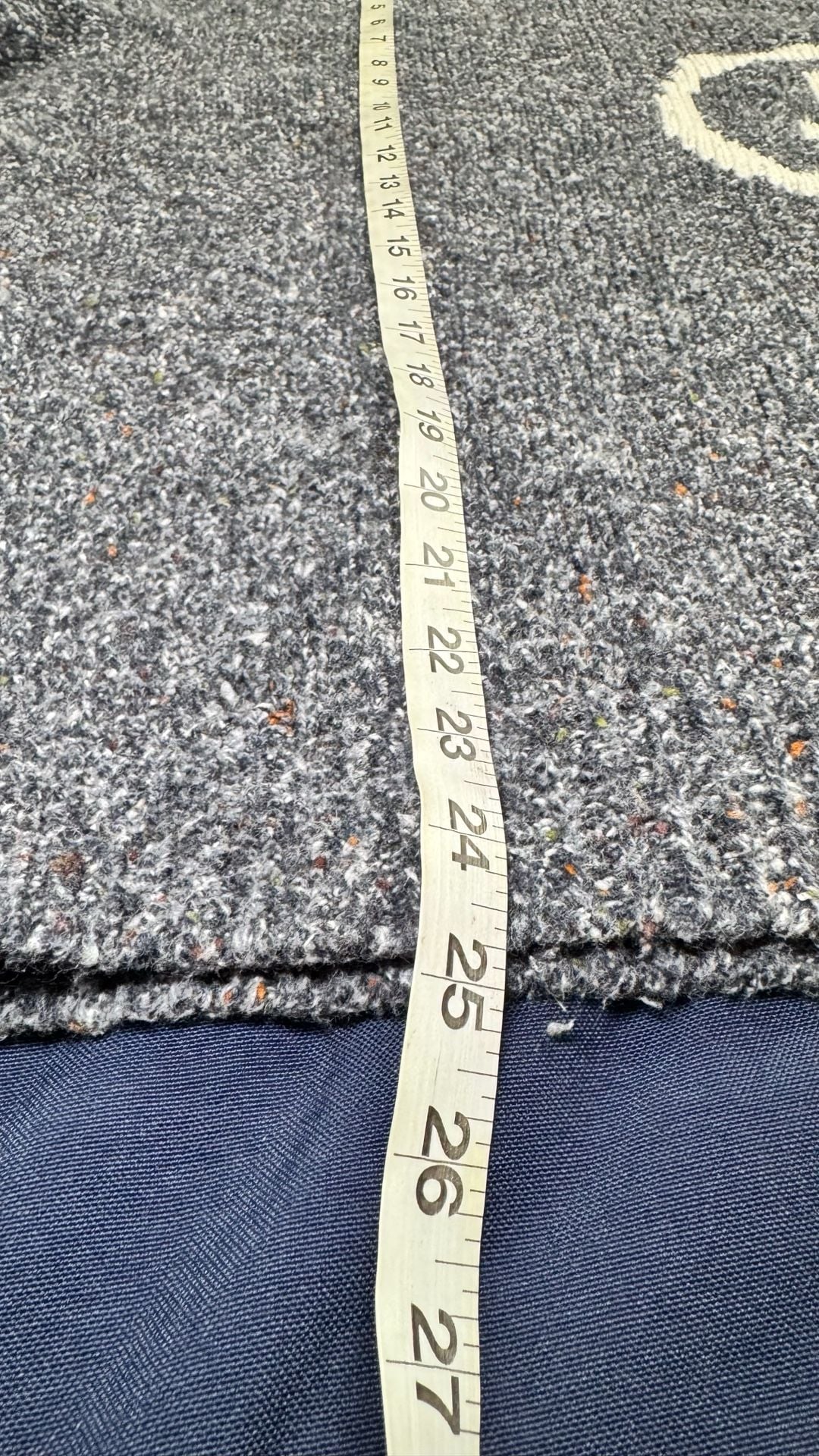 Urban Outfitters Smiley Face Intarsia Knit Sweater S Gray Oversized Wool Blend 7