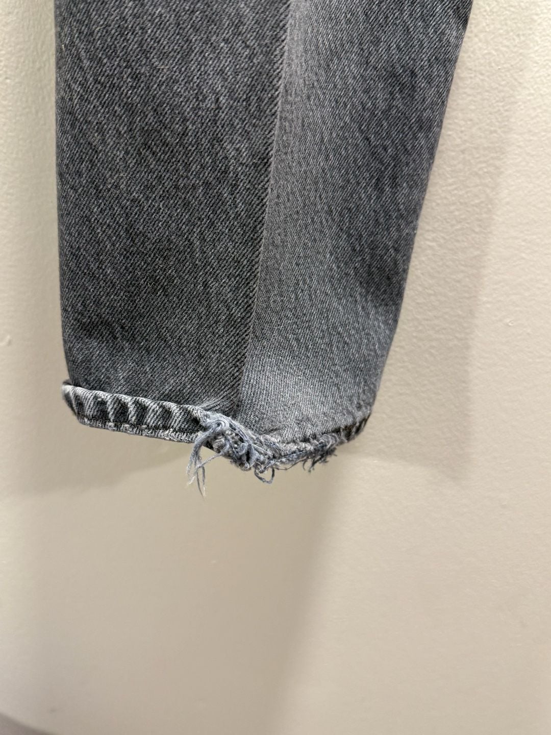 Levi's 501 Black Jeans 4