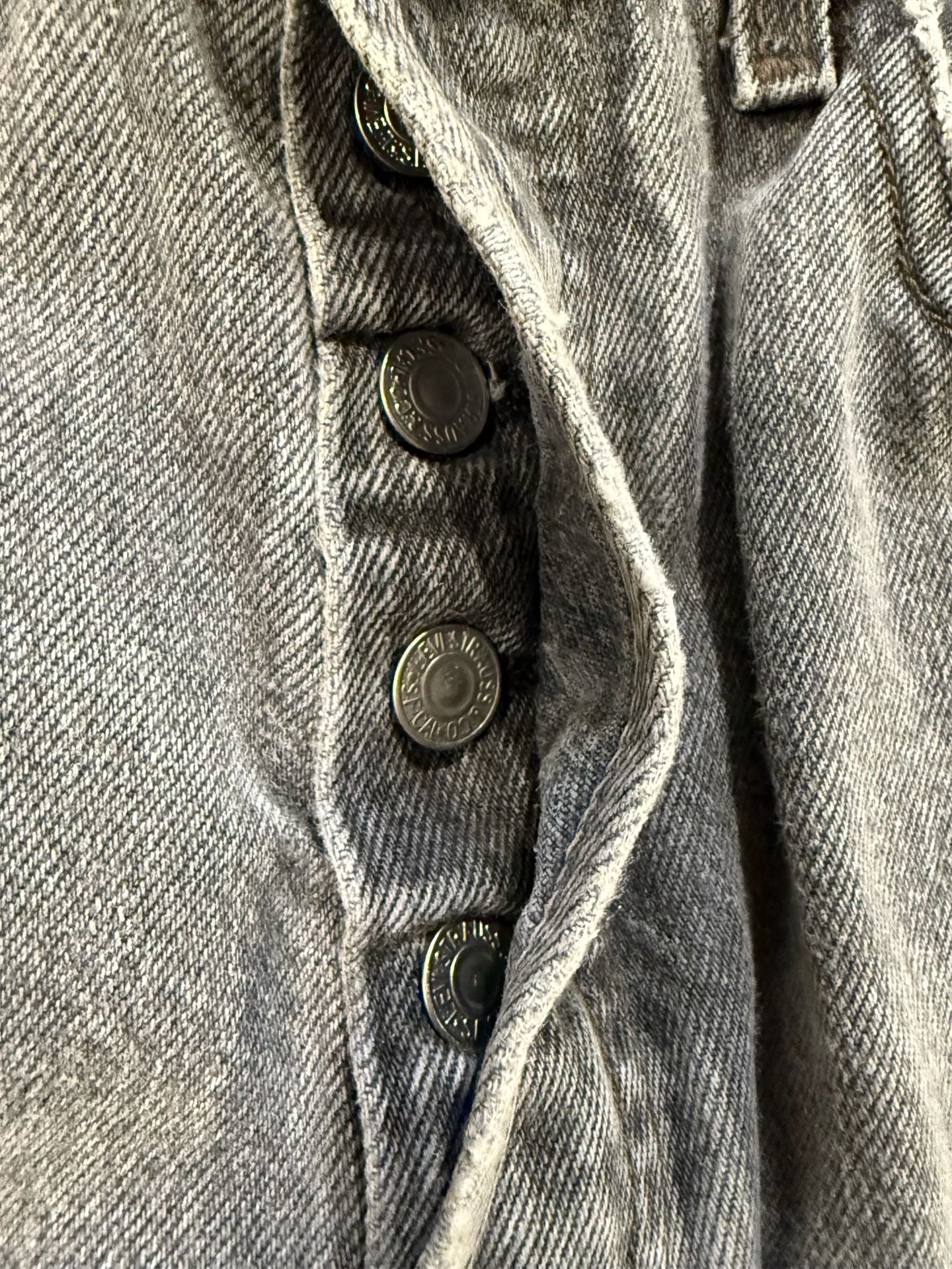 Levi's 501 Black Jeans 8