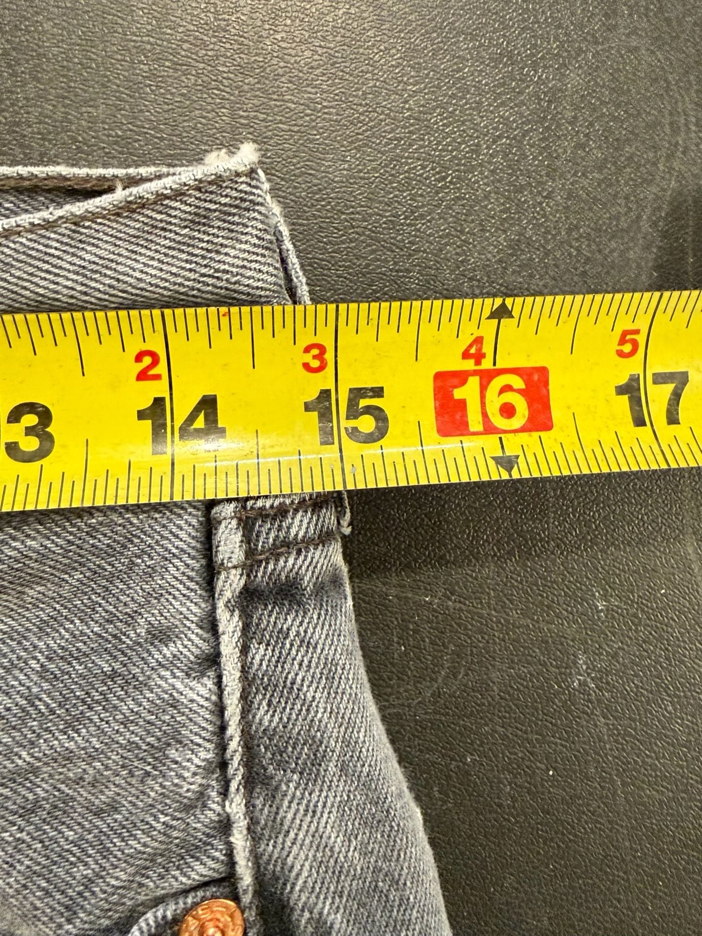 Levi's 501 Black Jeans 9