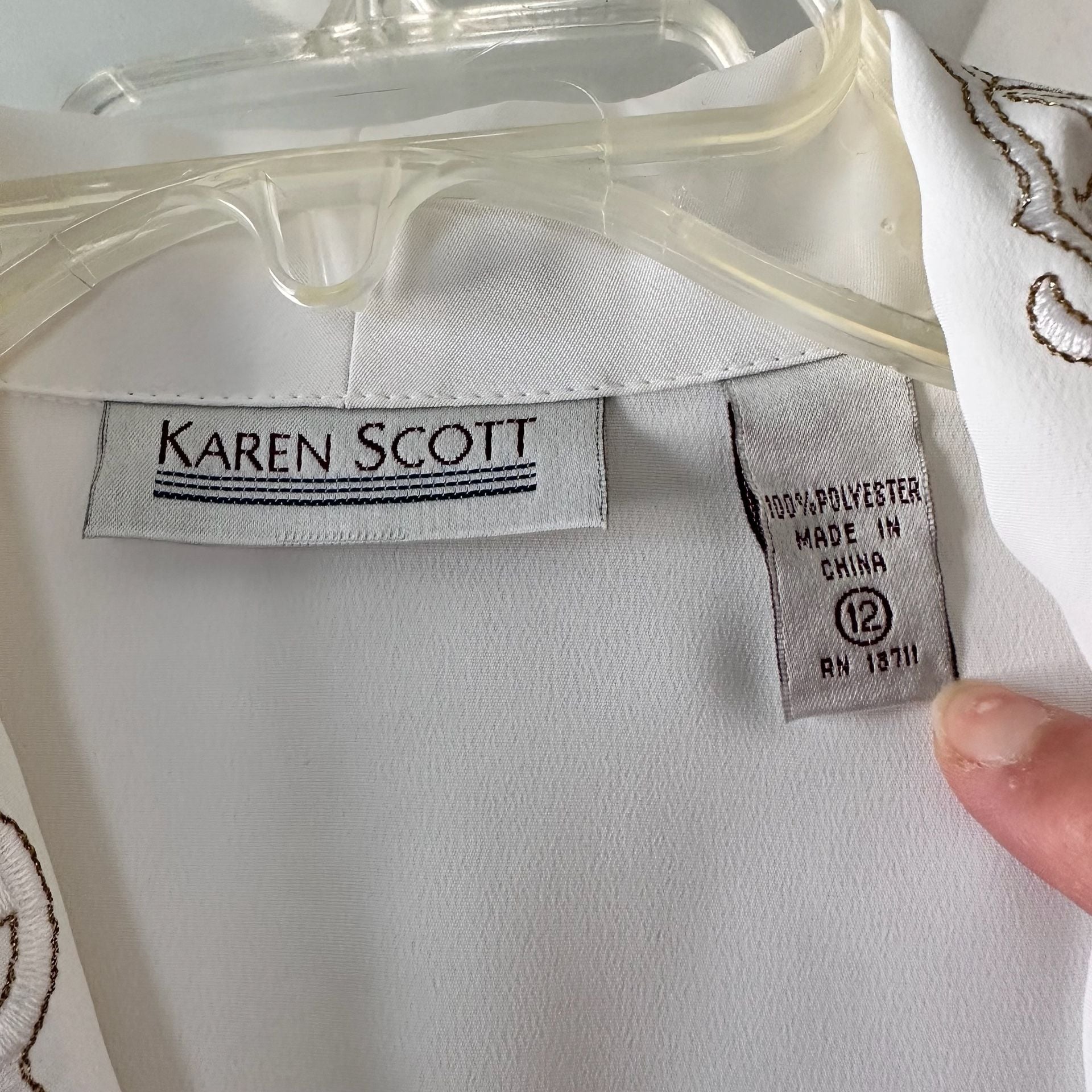 Karen Scott Embroidered Collar Blouse Size 12 White Long Sleeve 3