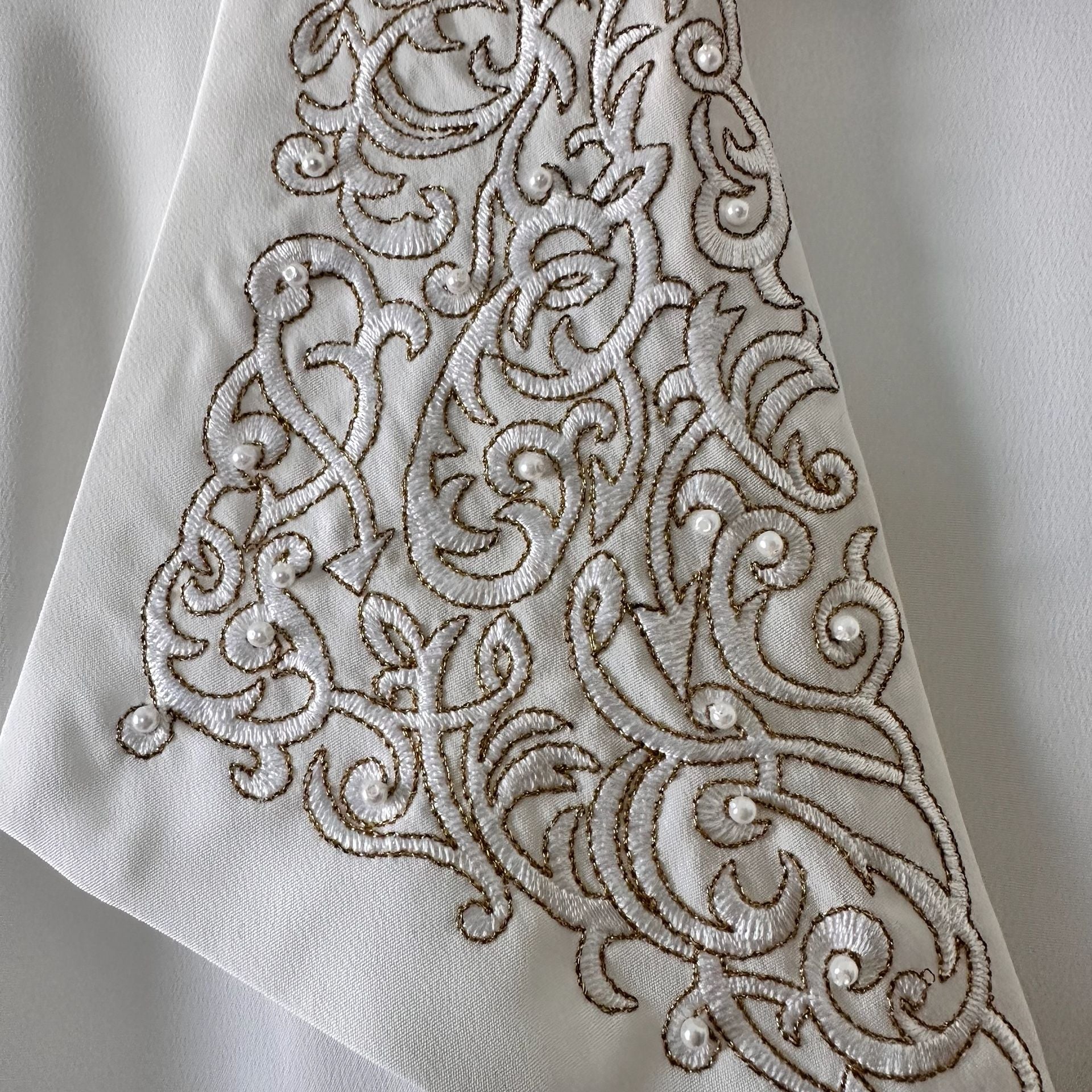 Karen Scott Embroidered Collar Blouse Size 12 White Long Sleeve 4