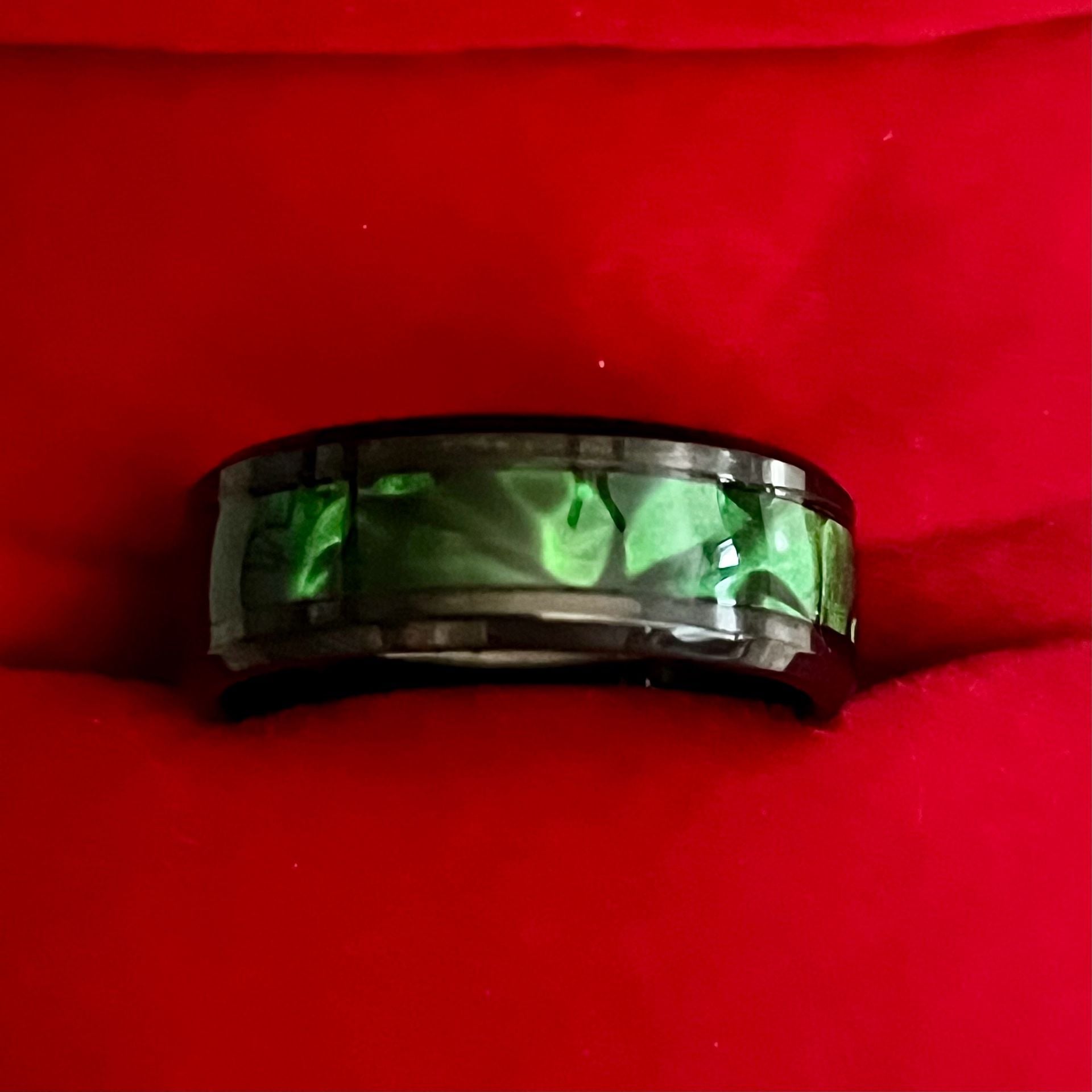 Tungsten Green Mother Of Pearl Black Polished Finish 6mm Band Size 11 3
