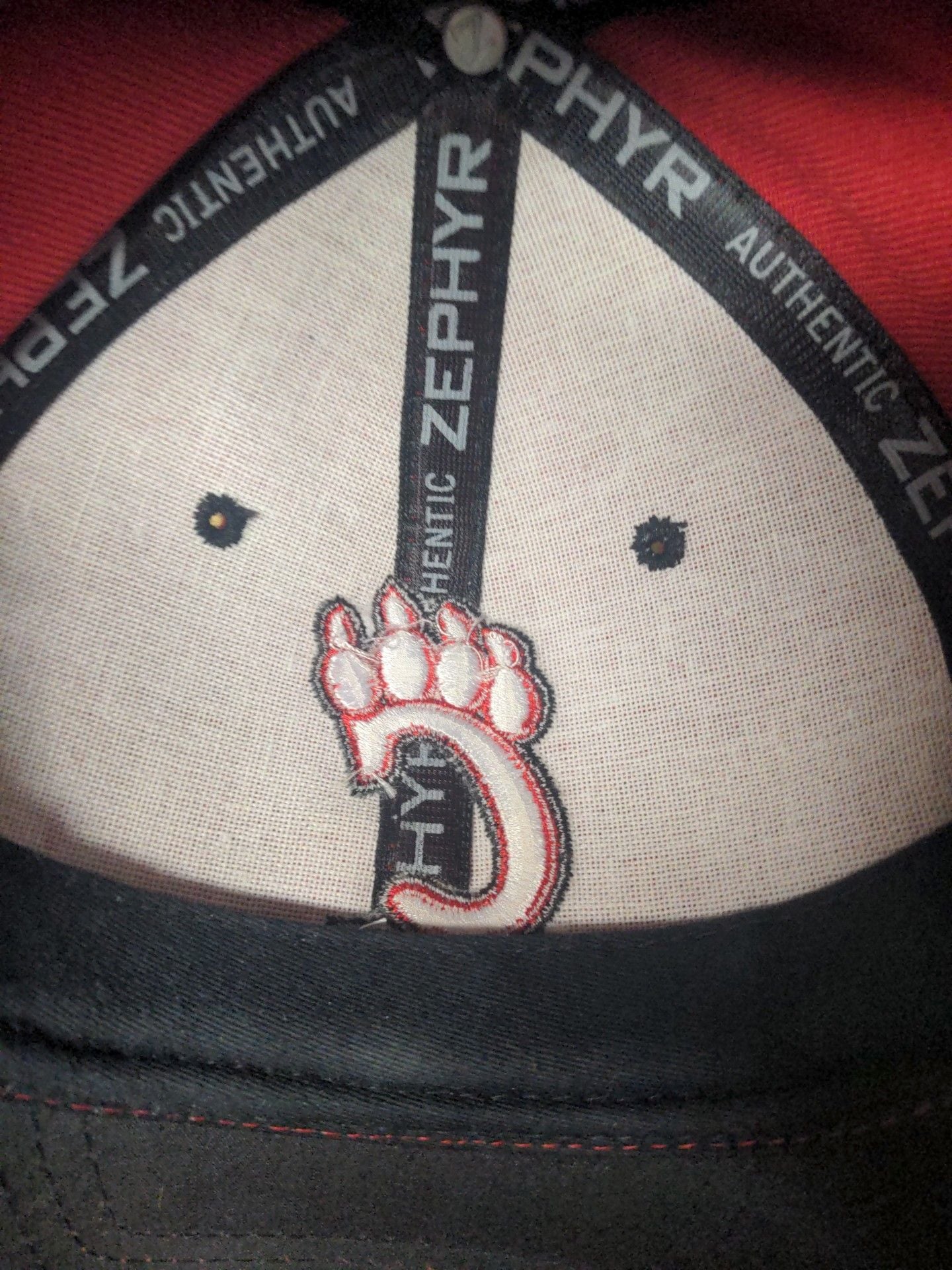 Zephyr Cincinnati Bearcats Fitted Hat Size 7 Red Wool Blend 6