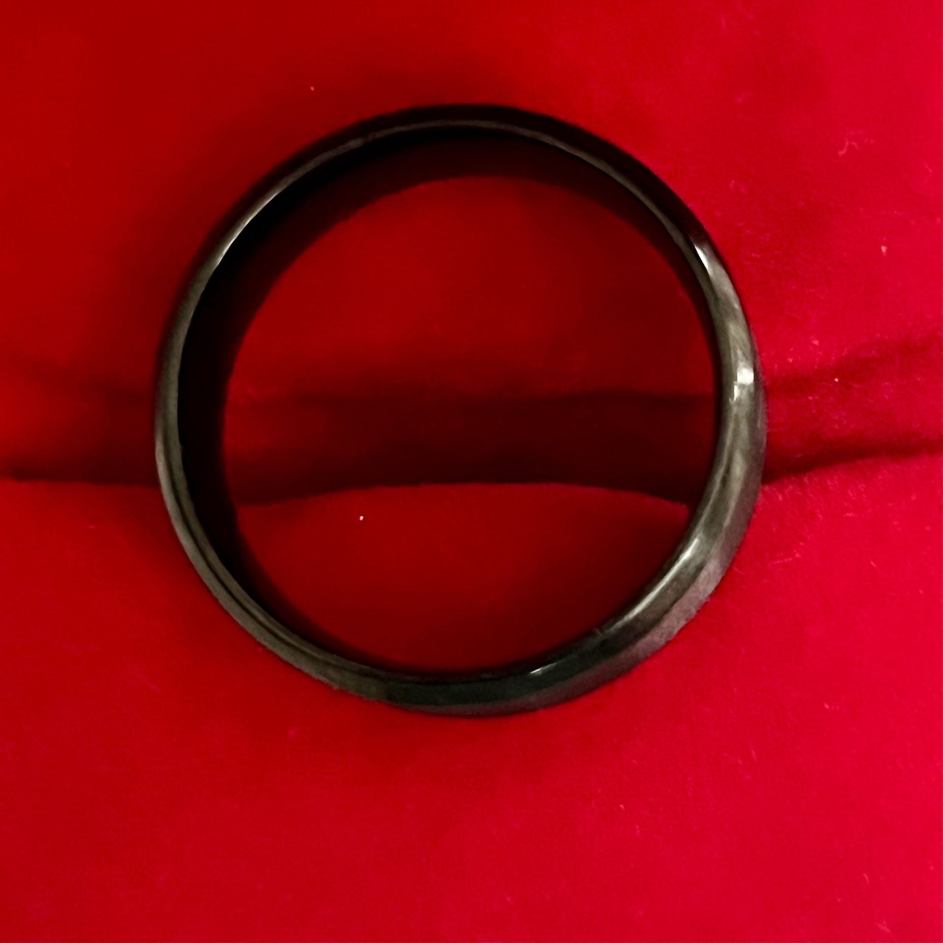 Black Tungsten Carbide Brushed Beveled Edge 6mm Band Size 11 7