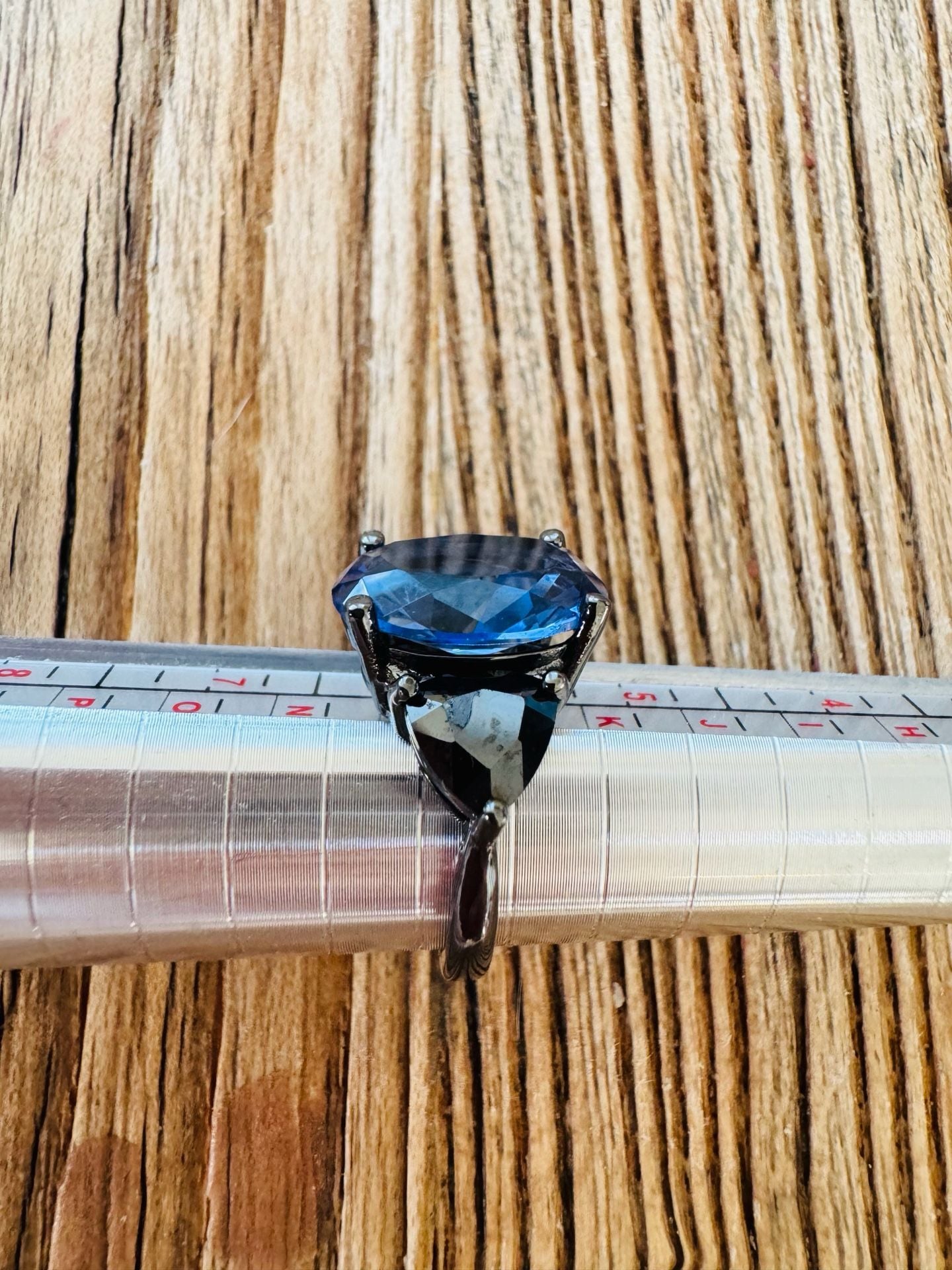 Unbranded Oval Blue Sapphire Three Stone Ring Size 7 Black Rhodium Gothic 5