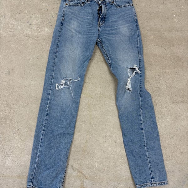 Levi's 510 Jeans Size 33x32 Light Wash Distressed Slim Fit