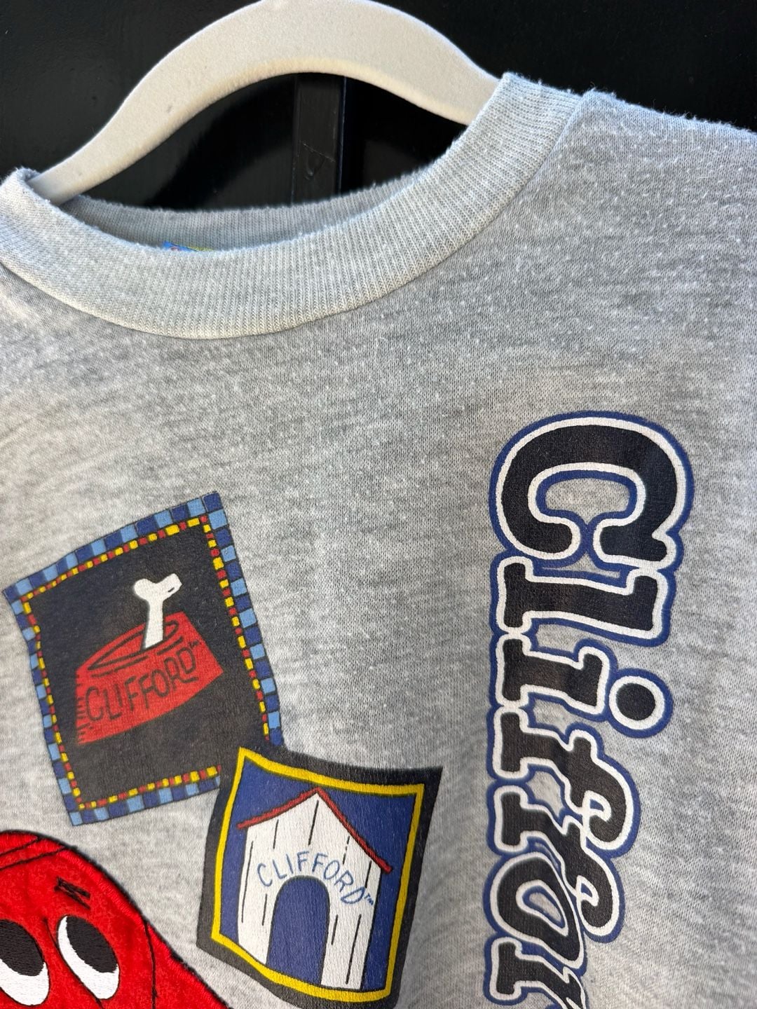 Vtg 2001 Scholastic Clifford The Big Red Dog Sweatshirt Gray 5