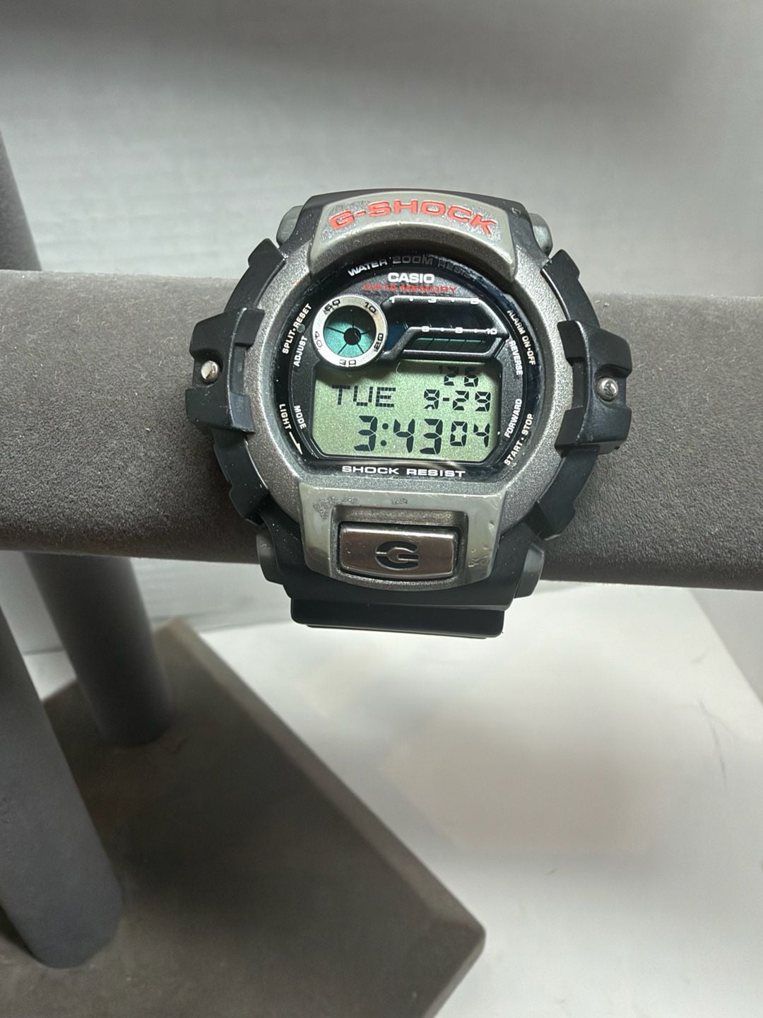 Casio G-Shock G-2210 Digital Watch Gray Black Resin Sport 2
