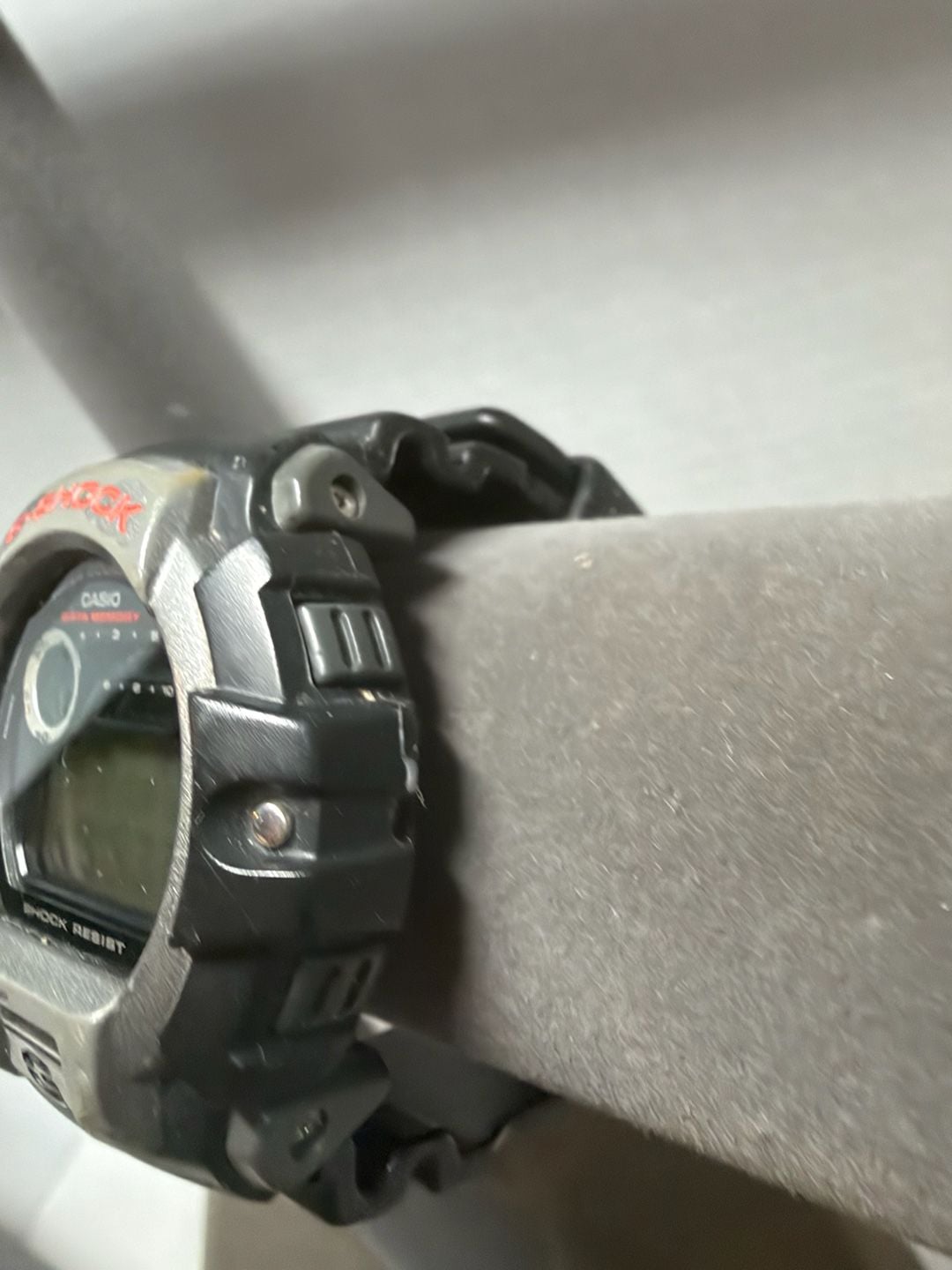 Casio G-Shock G-2210 Digital Watch Gray Black Resin Sport 5
