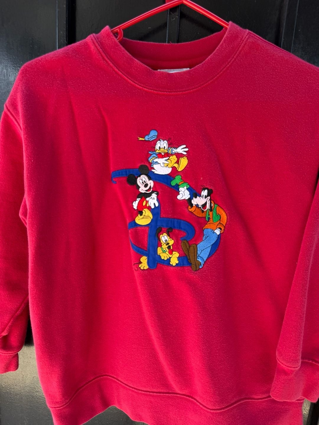 Vtg Disney Store Sweatshirt Size M 7/8 Red Mickey And Friends Embroidered Kids 2