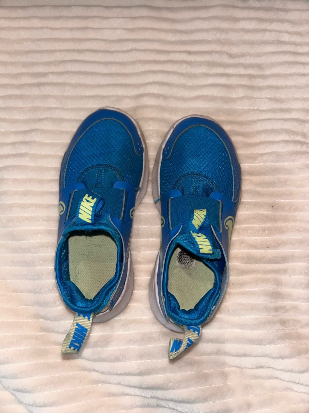 Boys or Girls Nike Flex Runner 3 Blue Slip-On Toddler Sneakers 7