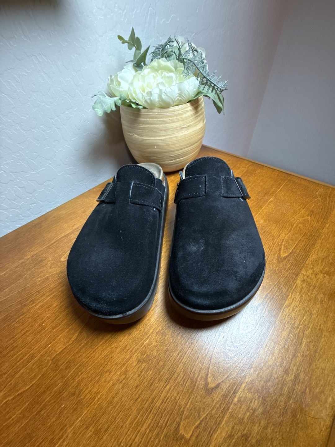 Project Cloud Suede Clog Black 7.5 3