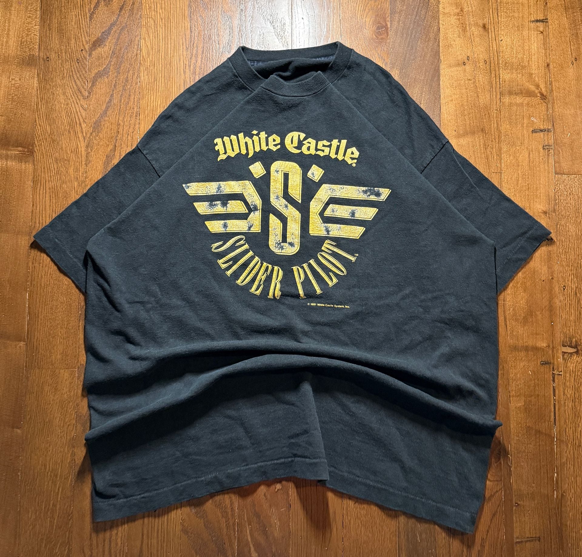 Vintage 1991 White Castle Slider Pilot T-Shirt Black 2