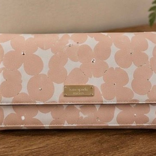 Kate Spade Putnam Drive Cyra Splodge Dot Pink Wallet