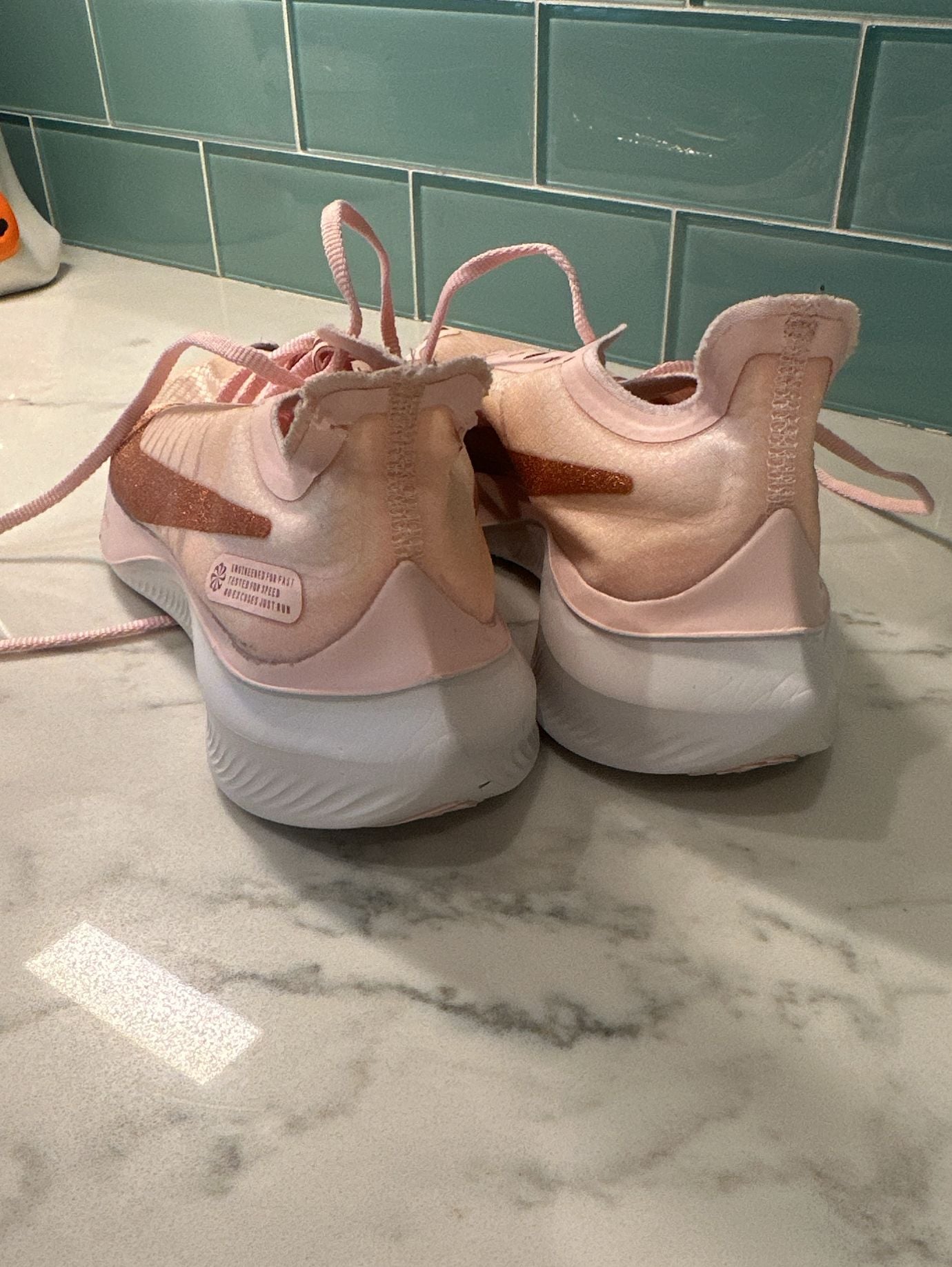 Nike Zoom Gravity Echo Pink Running Shoes 3