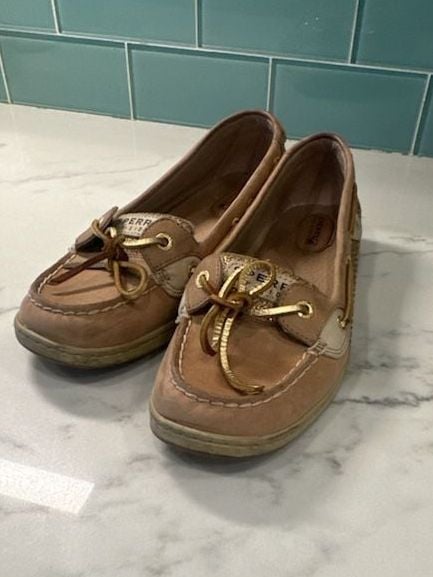Sperry Angelfish Boat Shoes Tan Gold Glitter Leather 2