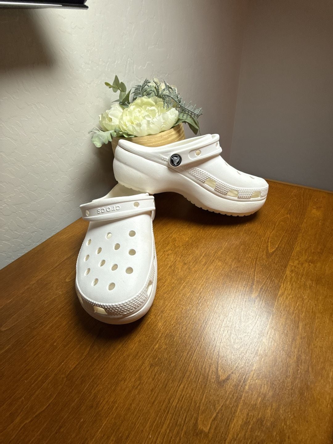 Crocs Classic Platform Clog Size W7 White 2