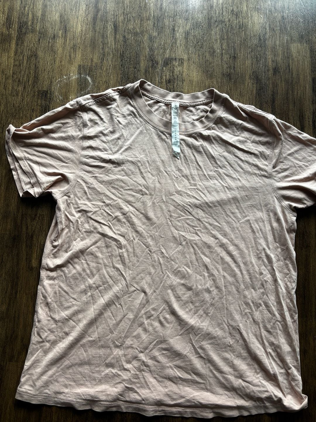 Lululemon Size 6 Pink Short Sleeve Tee with Back Seam and Stains 2
