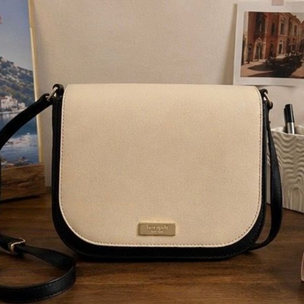 Kate Spade Laurel Way Large Carsen Leather Crossbody Bag