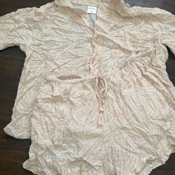Soma Peach Leaf-Print Pajama Set Size L