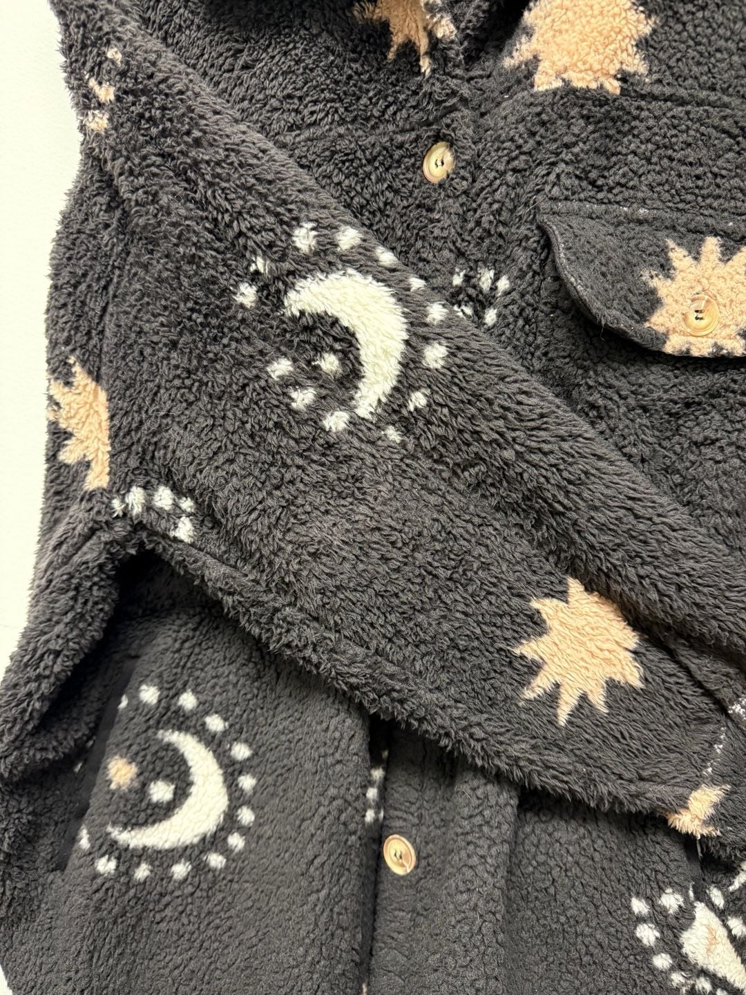 Celestial Borg Fleece Soft Shacket Brown Witchy Moon and Stars Sz XL 8