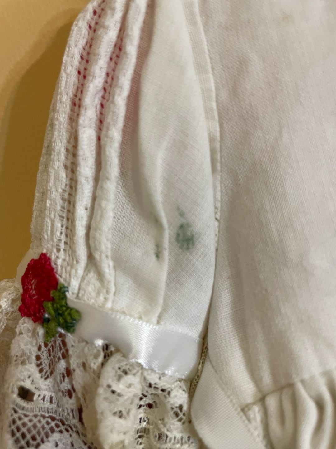 Vintage White Lace Christening Gown with Bonnet and Embroidered Rose Detail 5