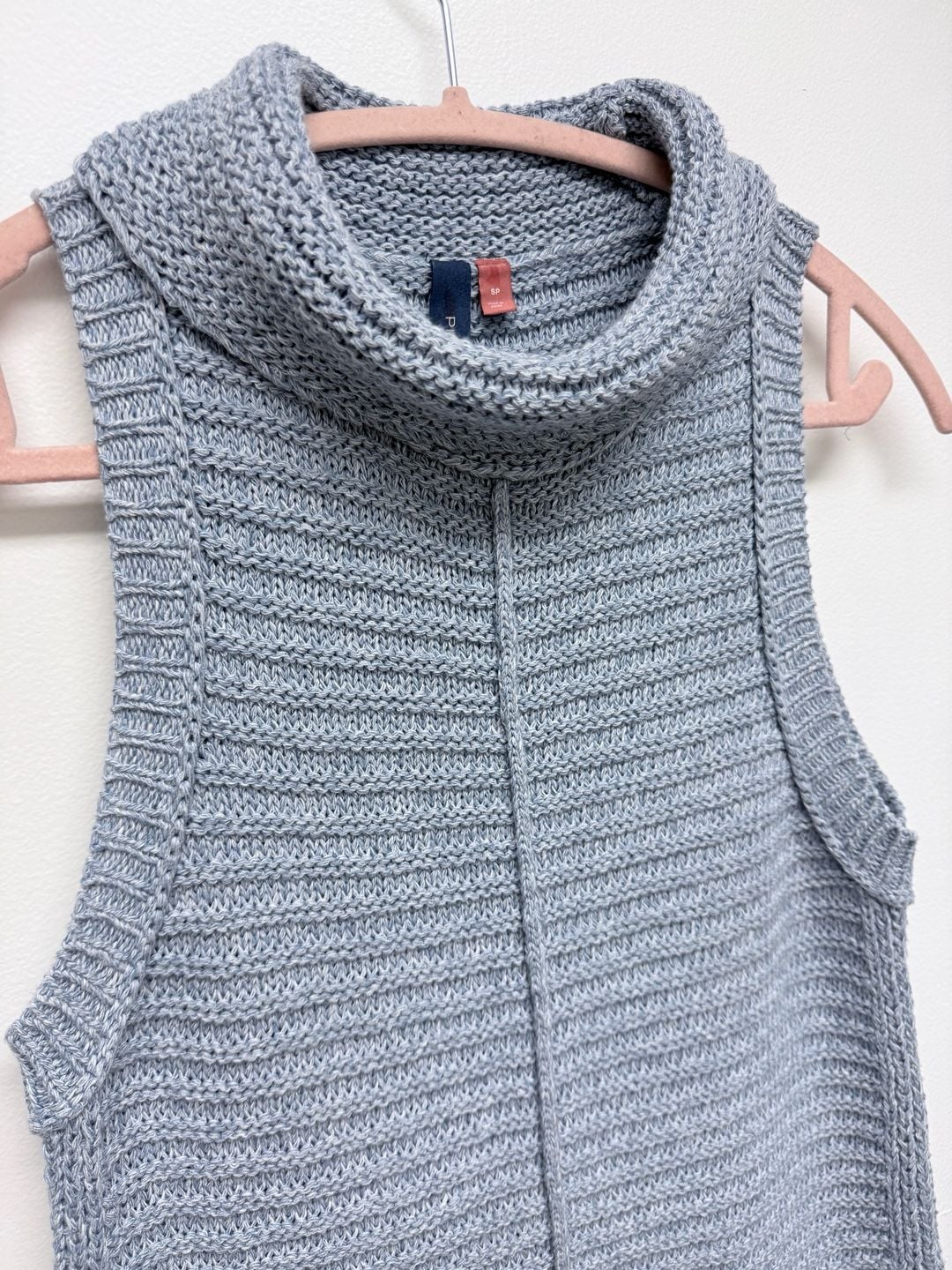 ANTHROPOLOGIE Pilcro Turtleneck Sweater Vest Blue.... 4