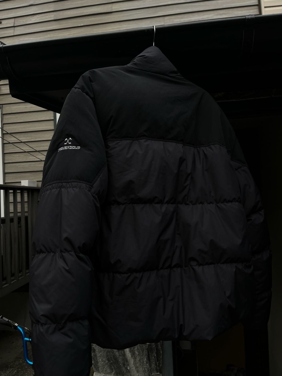 Vuori Aviara Insulated Jacket Size XL Black Puffer men’s 7