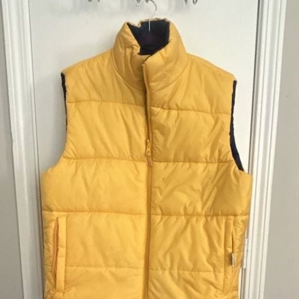 Athletic Works Puffer Vest Size M (38/40) Yellow Navy Blue Reversible