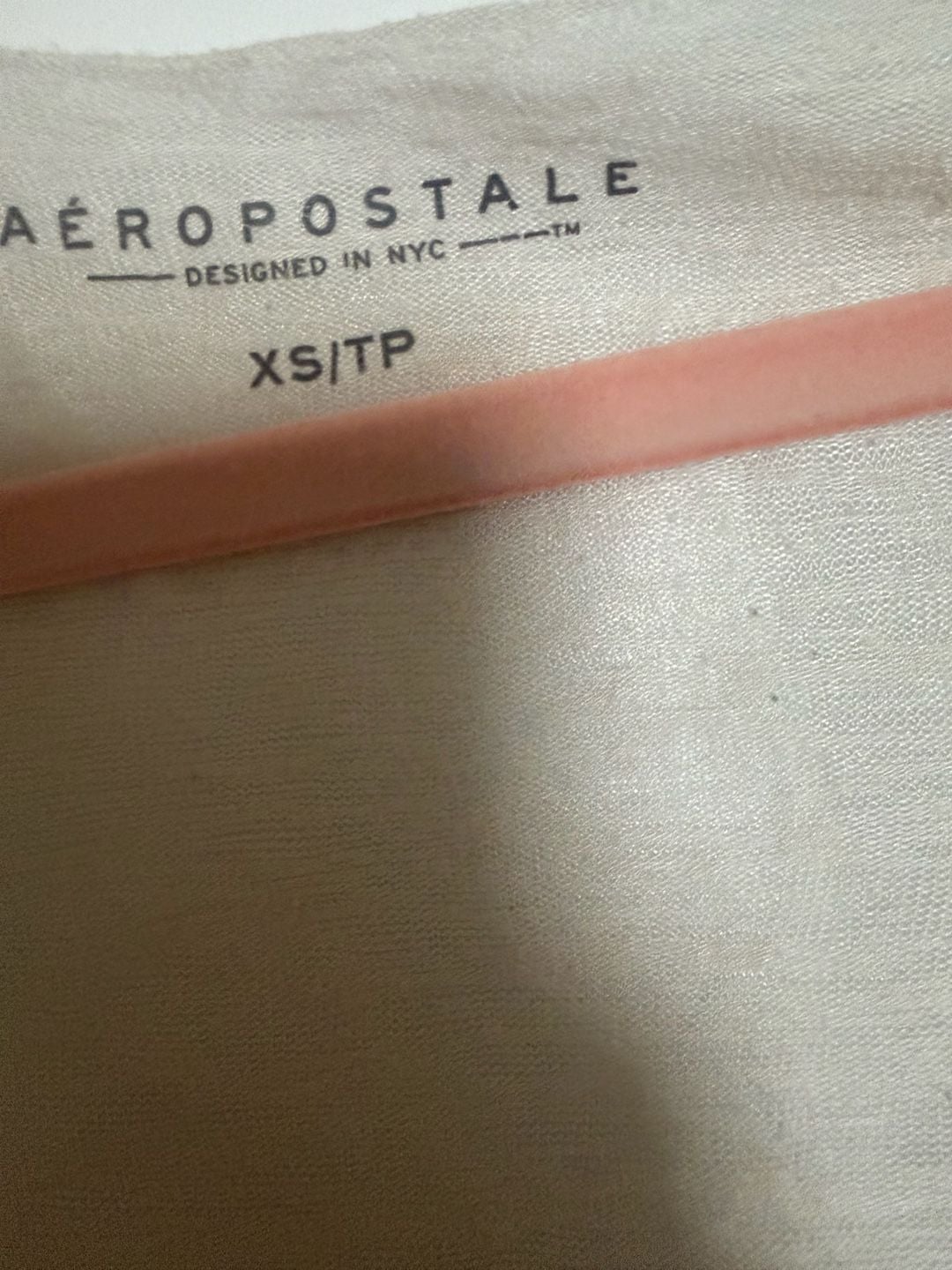 Aeropostale Short Sleeve V-Neck T-Shirt Size XS/Tan 3