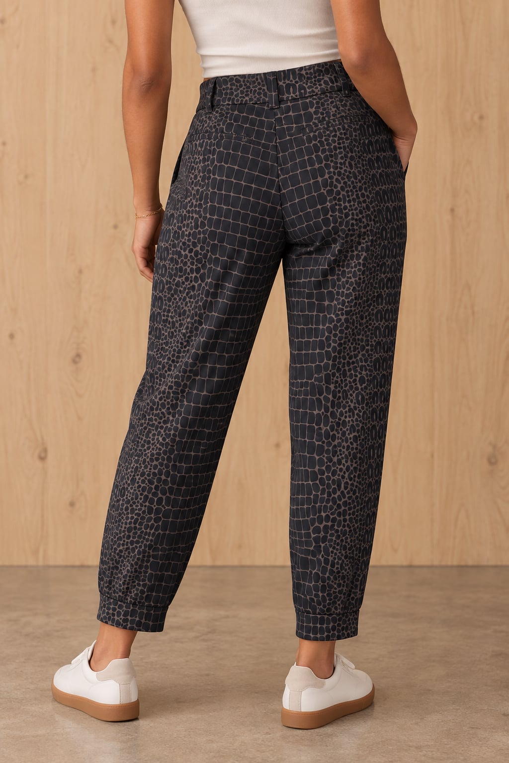 The Korff Kounsil Stretchy Jogger Pants Black Animal Print, Size S 3
